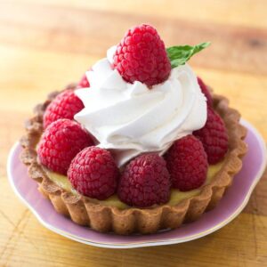 tart, raspberries, whipped cream-1283822.jpg